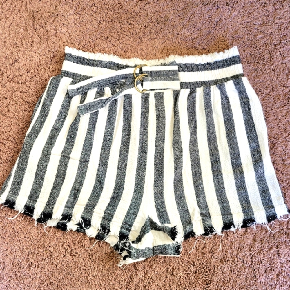 Umgee Linen Shorts
